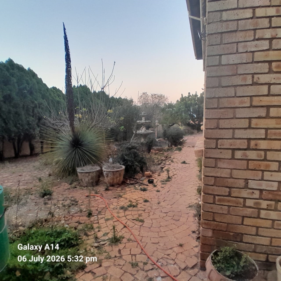 3 Bedroom Property for Sale in Safari Gardens North West